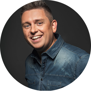 DJ Ward boek je bij Road 88 Entertainment