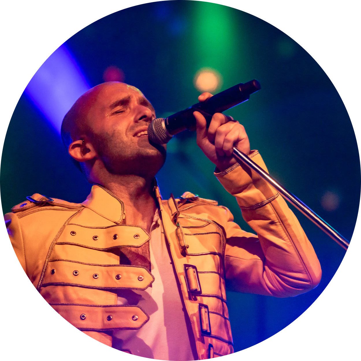 Mother Mercury boek je bij Road 88 Entertainment