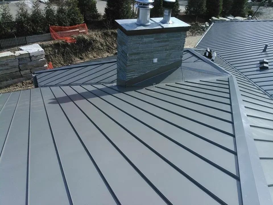Roofing services 28