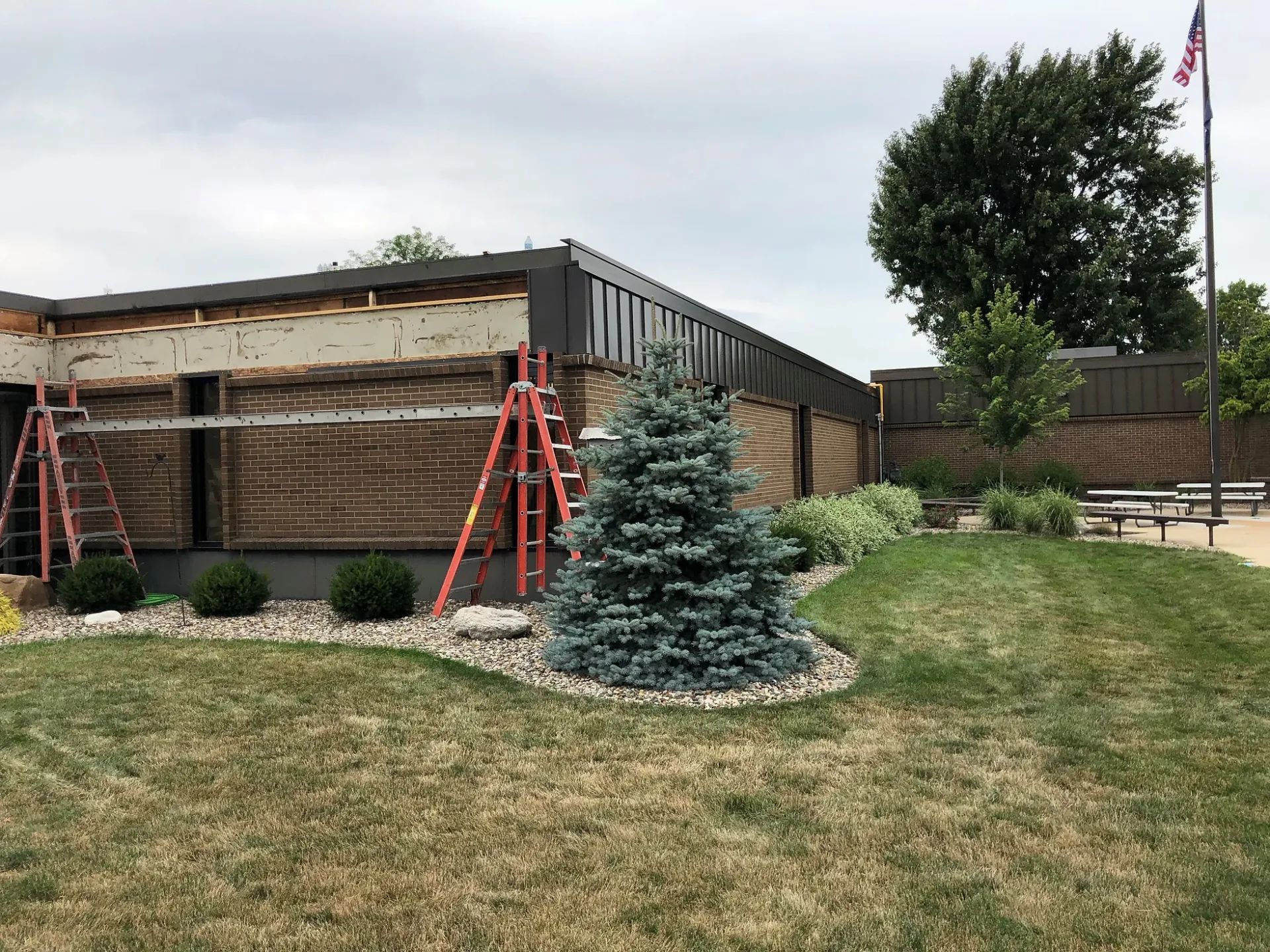 Roofing services 30