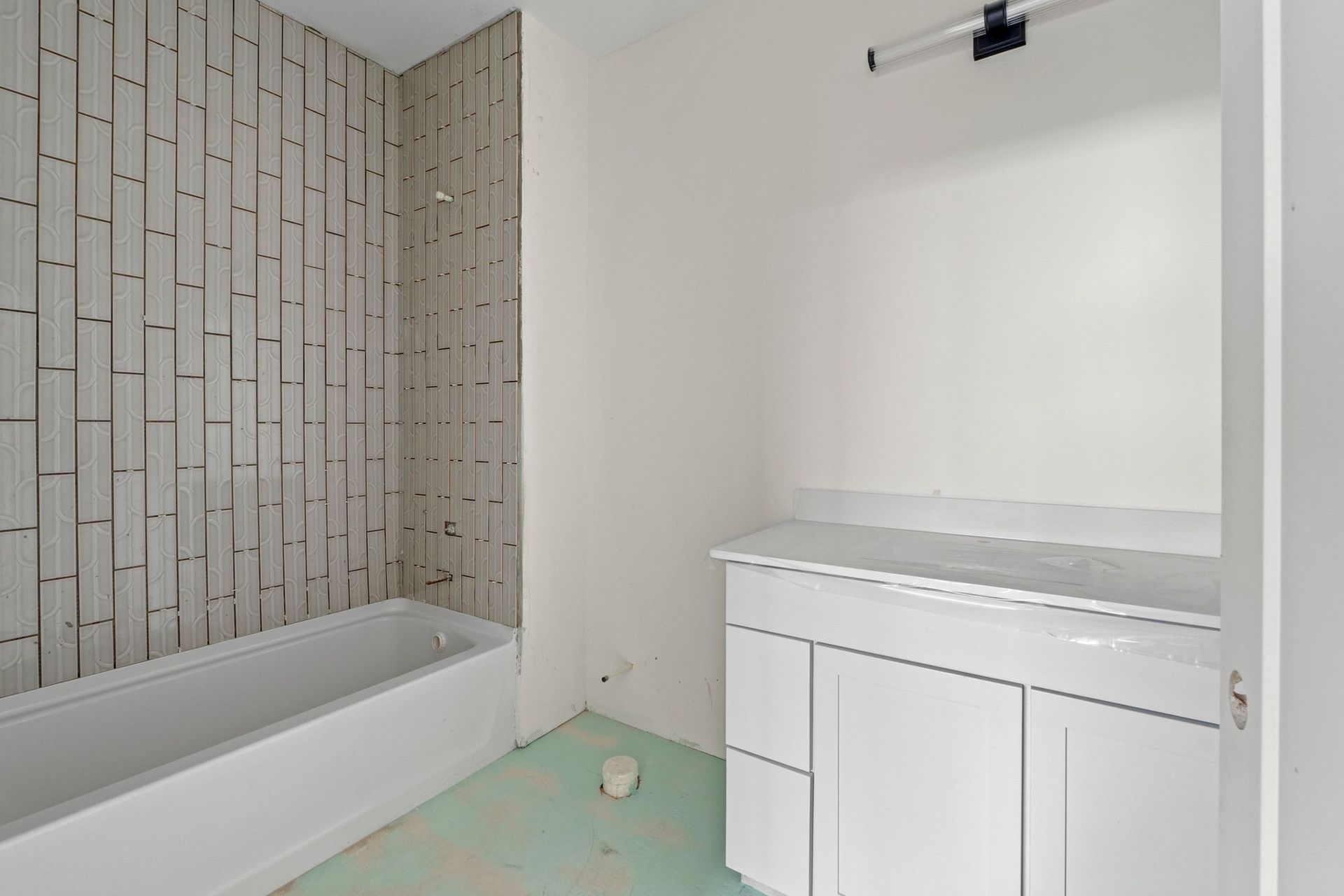 Arden Springdale bathroom development progress.