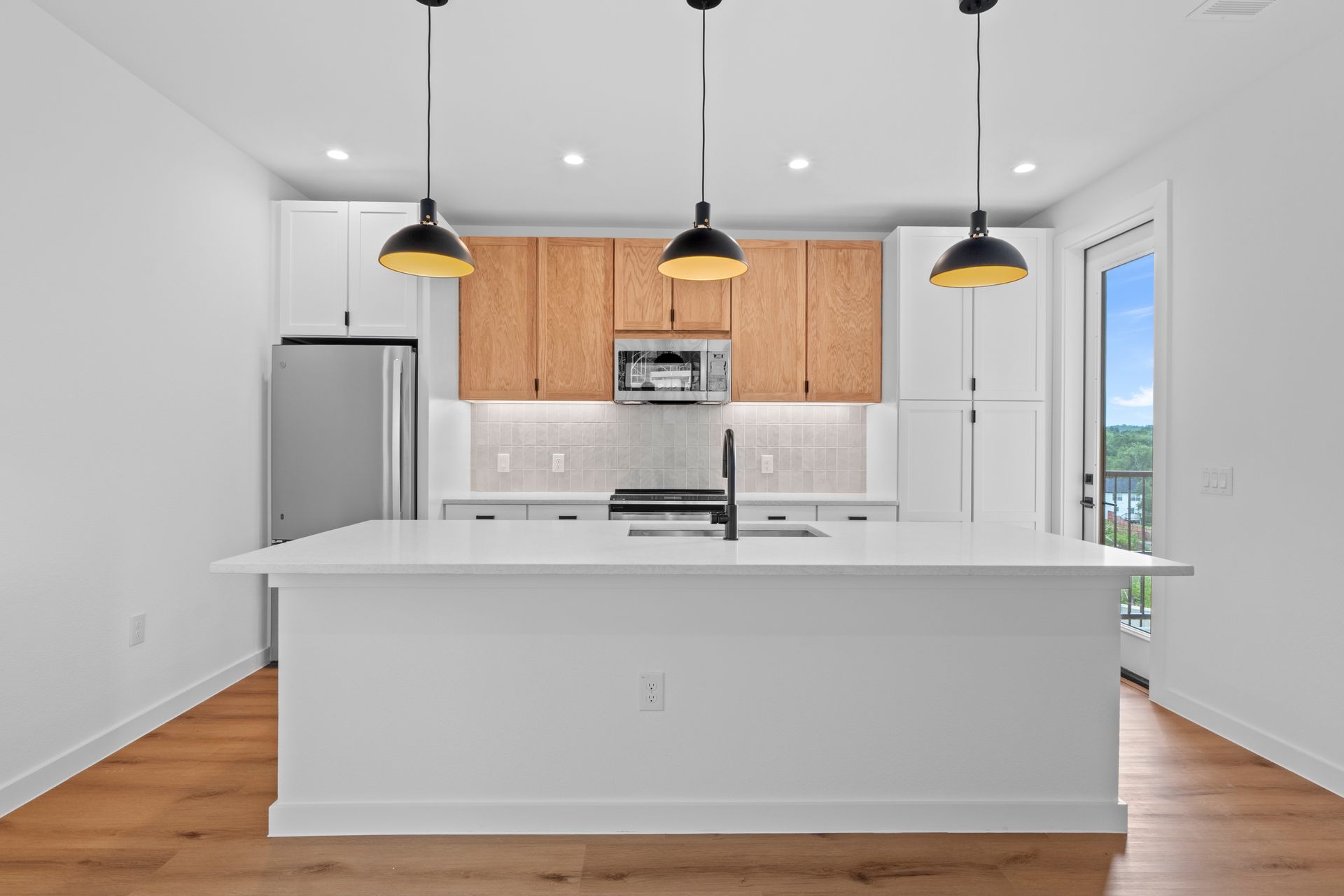 Beautiful finished Arden Springdale kitchen.