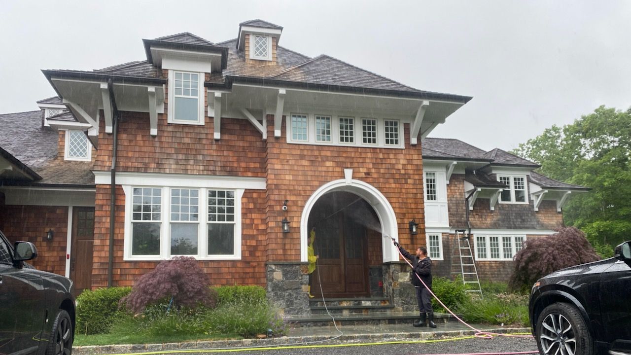 cedar siding restoration and cleaning on Long Island by KOS Cleaning