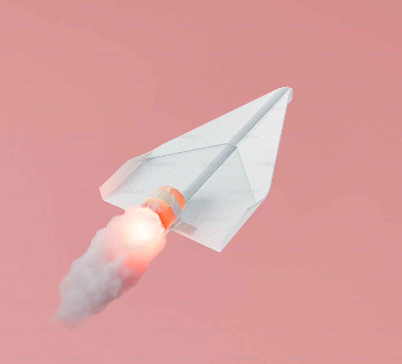 L'immagine mostra un aeroplano di carta a cui è stato attaccato un motore. Quando c'è una strategia che guida le azioni, è più facile raggiungere i propri obiettivi, in meno tempo e meno costi.
