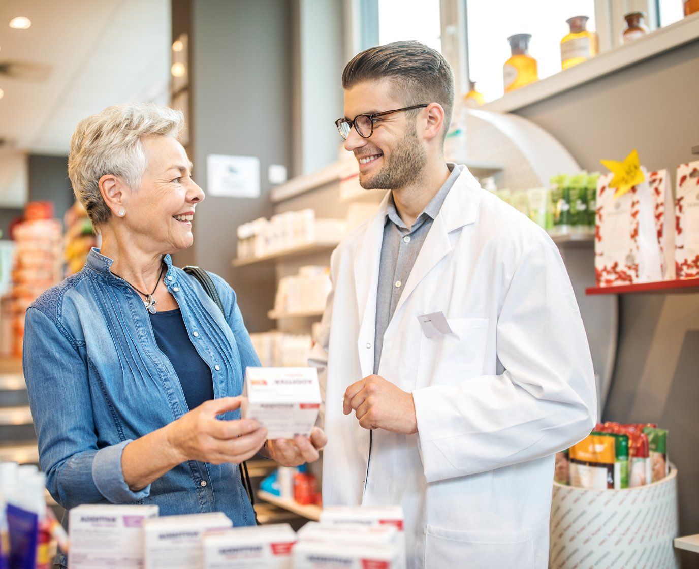 Senior Customer Consulting Medicine — Calhoun, GA — The Prescription Shop Senior Customer Consulting Medicine — Calhoun, GA — The Prescription Shop