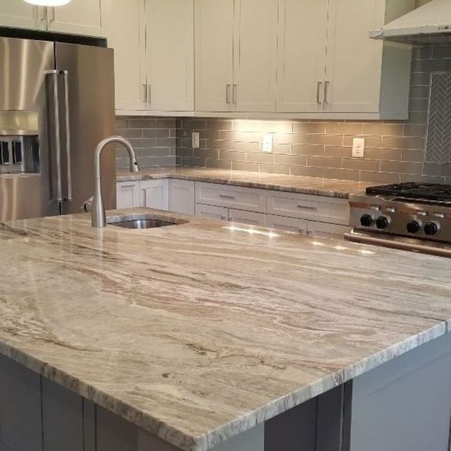 Transitional Kitchen Remodel by Bravo Granite project photo