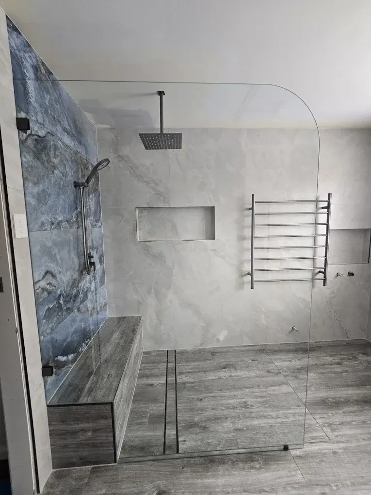 Freestanding bath renovation