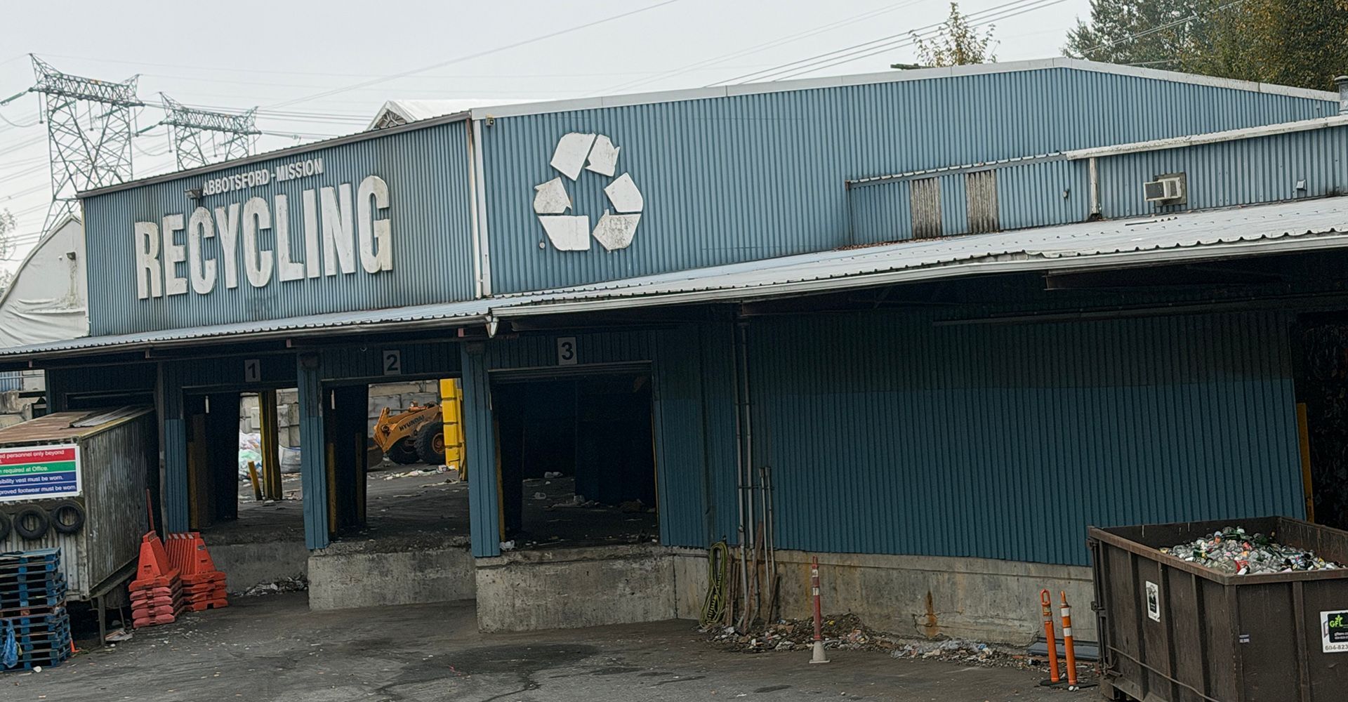 Abbotsford Mission Recycling facility is renovated using metal panel work