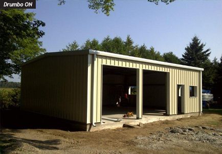 A picture of a garage that says drumbe on it