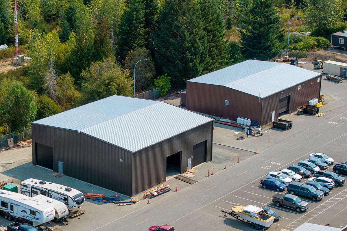 Brown PEMB building built for VMAC in Nanaimo.