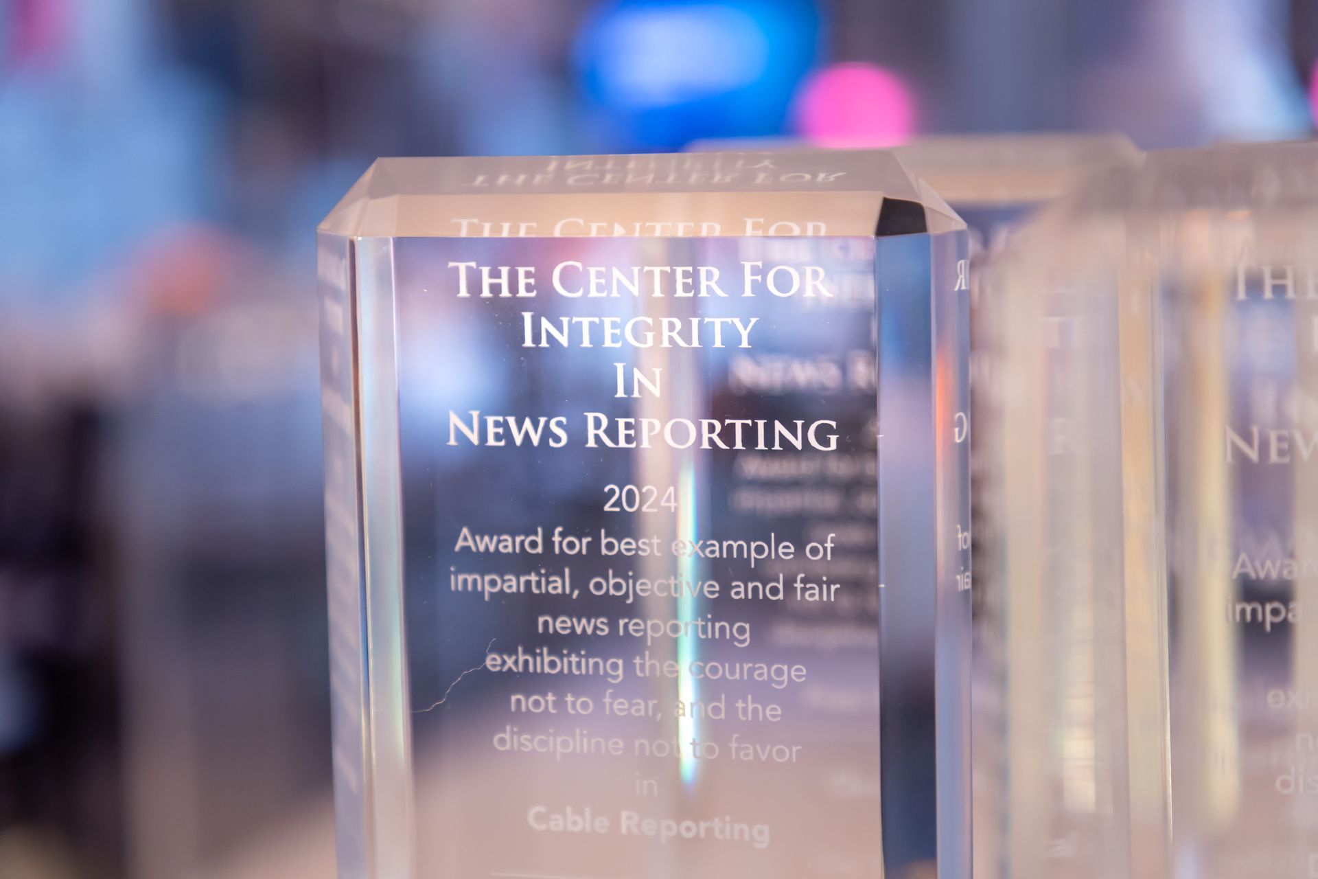 A plaque for the center for integrity in news reporting
