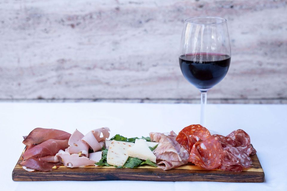 tagliere con salumi
