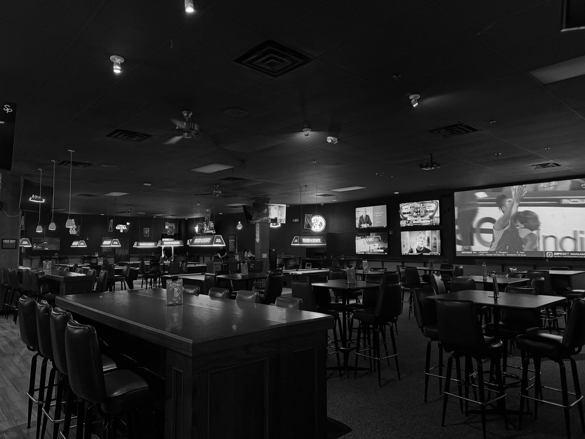 Bar photo 3