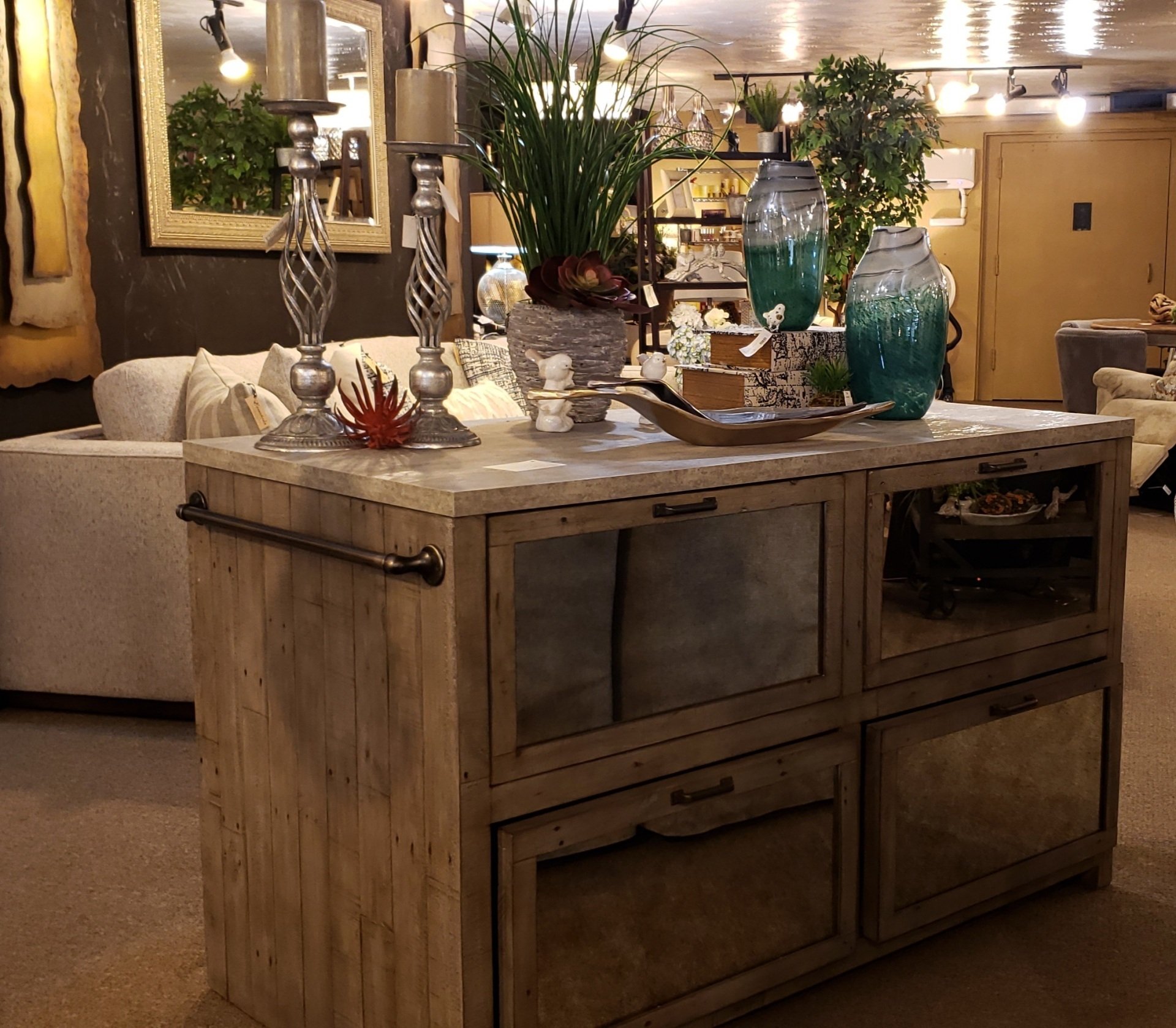 Essentials Home Decor Top Rated Home Goods Store Medford, Oregon