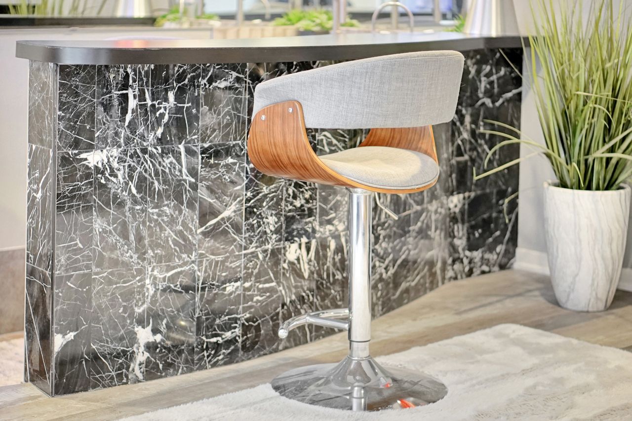Bar Stool - Lincoln, NE - Skylimit Remodeling