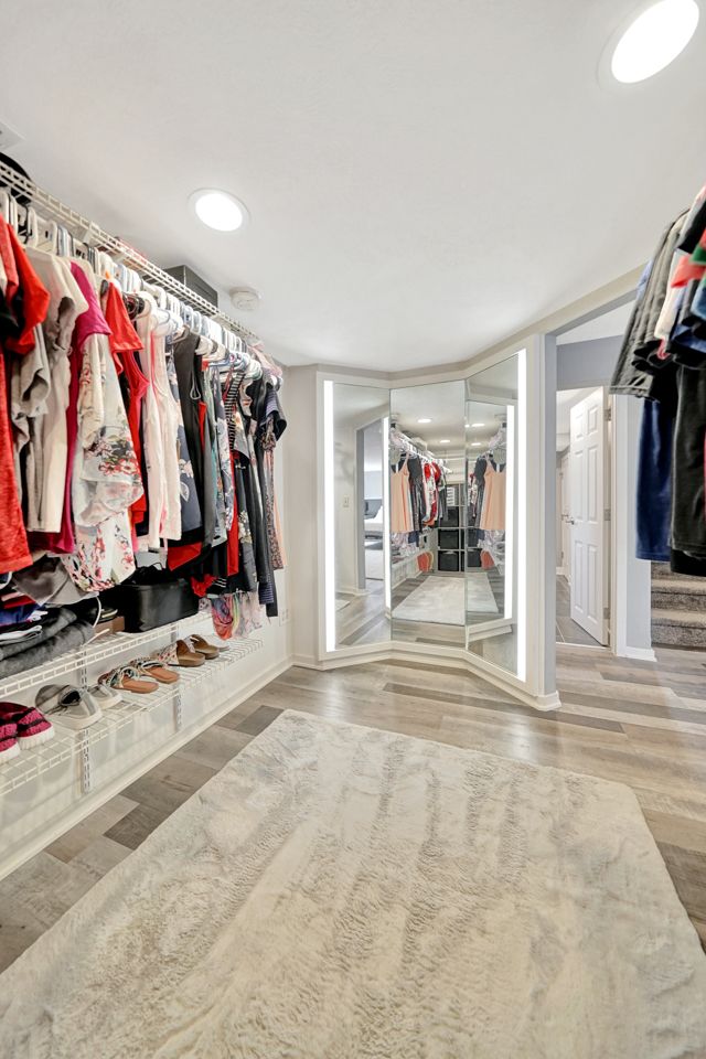 Newly Remodeled Closet - Lincoln, NE - Skylimit Remodeling
