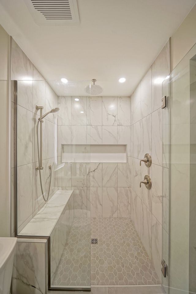 Bathroom - Lincoln, NE - SkyLimit Remodeling