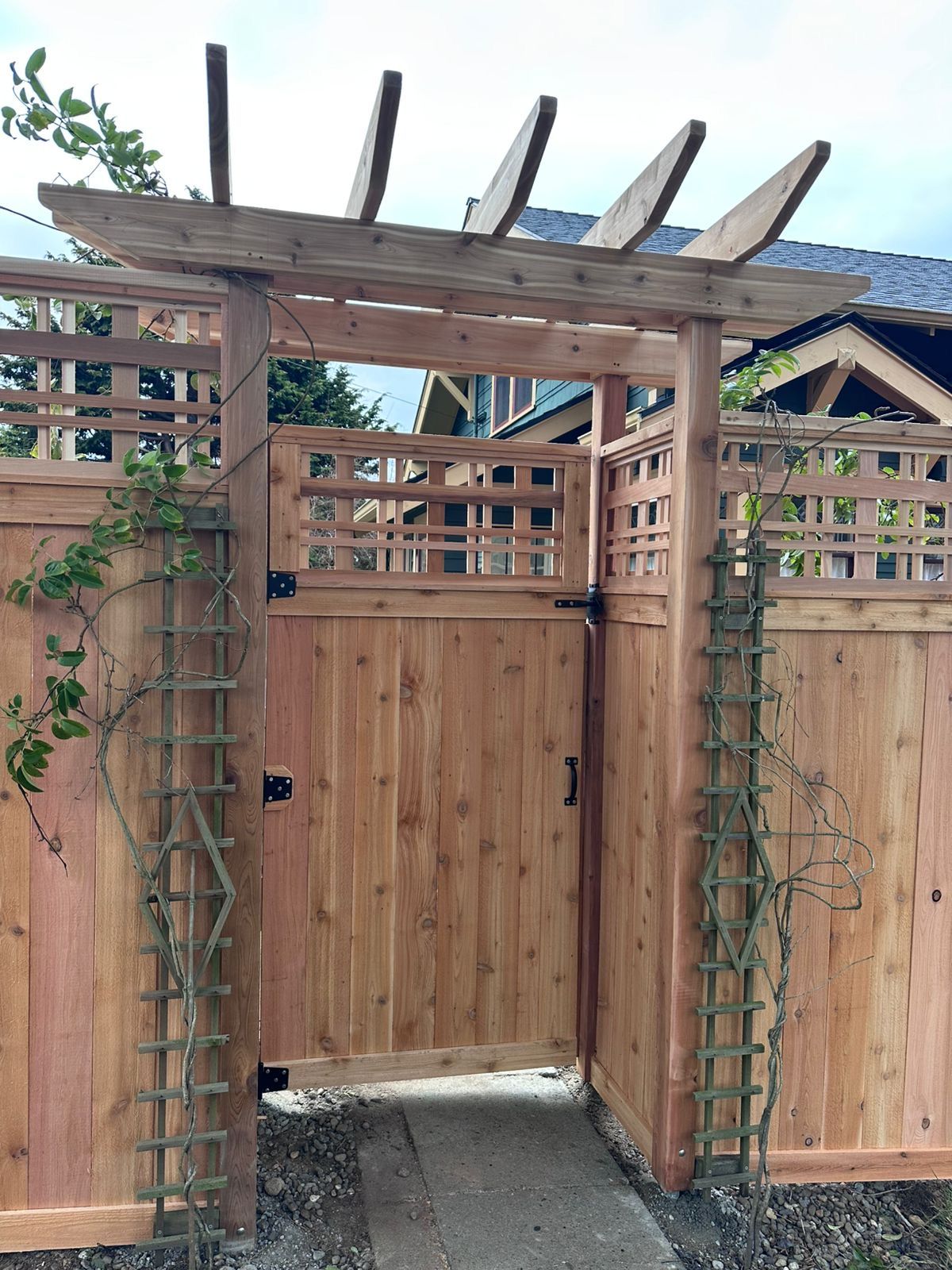 Wood Fence Installation in Kent, WA. Wood Fence Installation in Kent, WA.