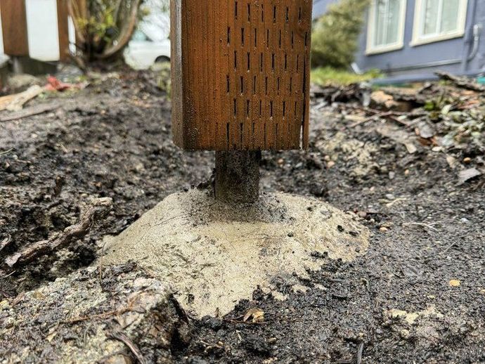 4x4 Posts on Pipe Issaquah WA

