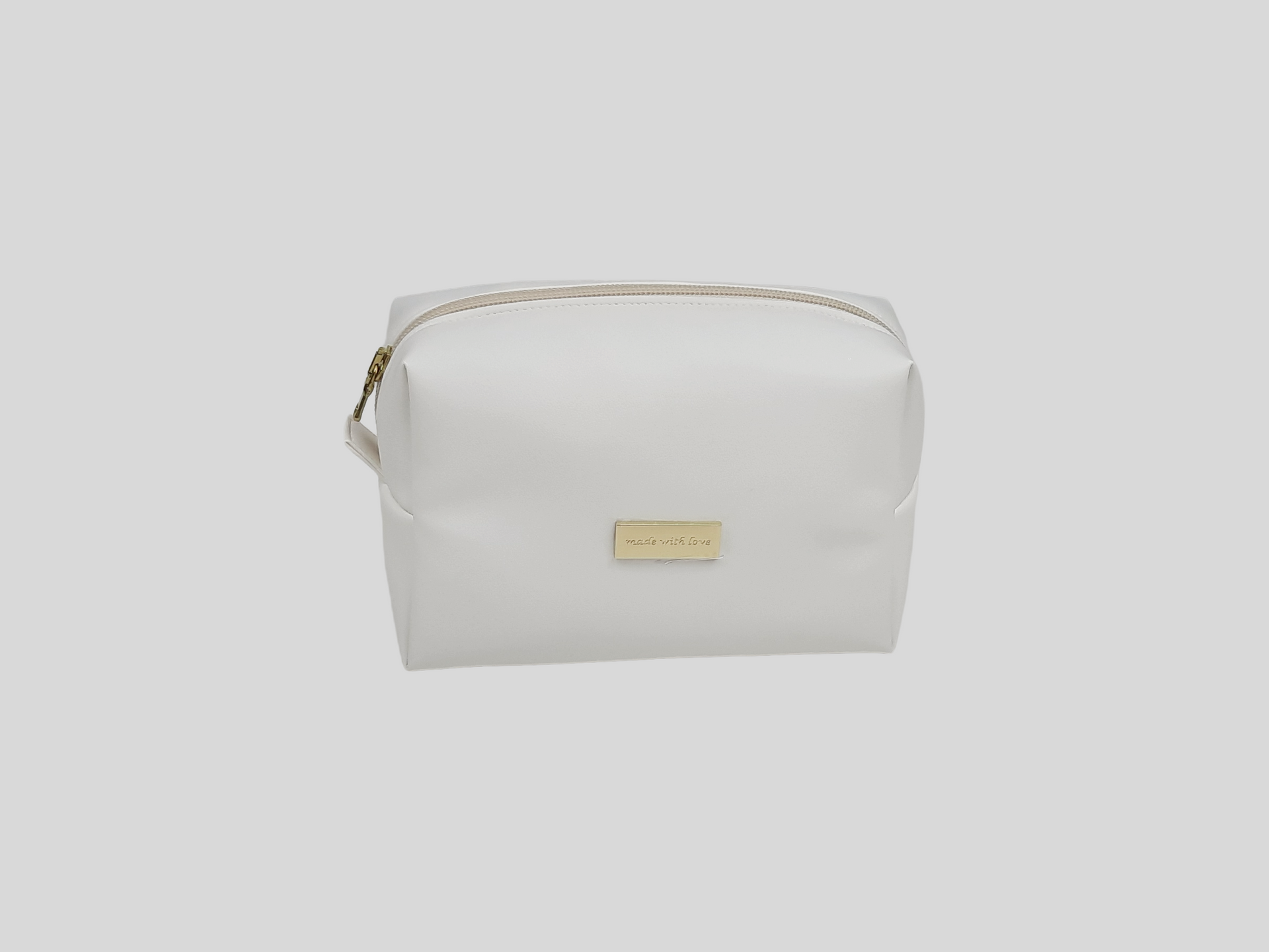 NECESSAIRE PELE SINTÉTICA LISA COR BRANCO COM FECHO DE CORRER, CHAPA DOURADA