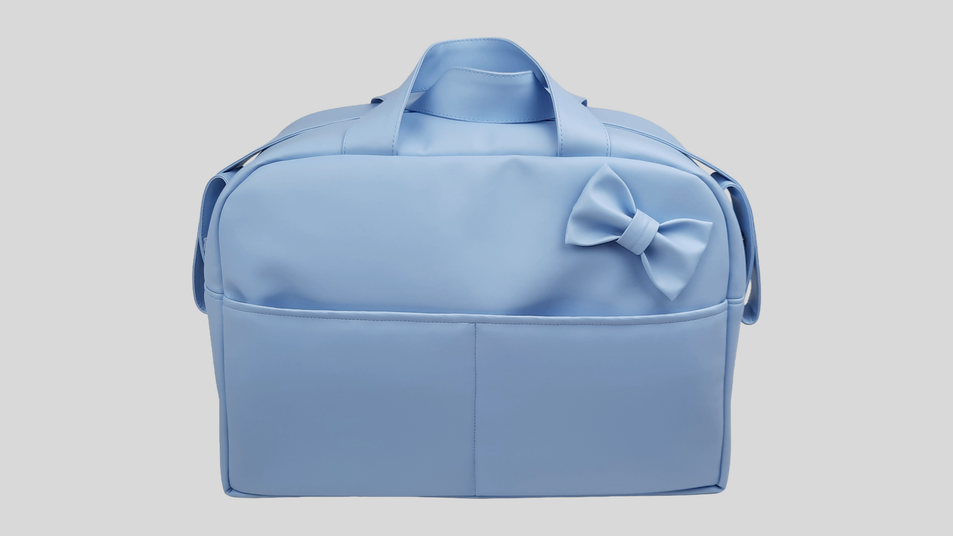 SACO MATERNIDADE PELE SINTÉTICA LISA COR AZUL COM BOLSOS, FECHO DE CORRER E ALÇA DE OMBRO AJUSTÁVEL