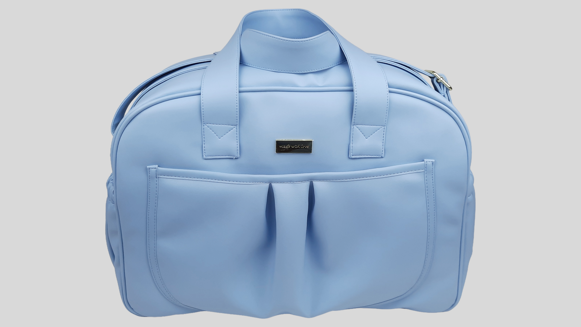 SACO MATERNIDADE PELE SINTÉTICA LISA COR AZUL COM BOLSOS EXTERIORES À FRENTE E DOS LADOS, FECHO DE CORRER, ALÇA DE OMBRO AJUSTÁVEL, ACESSÓRIOS DOURADOS