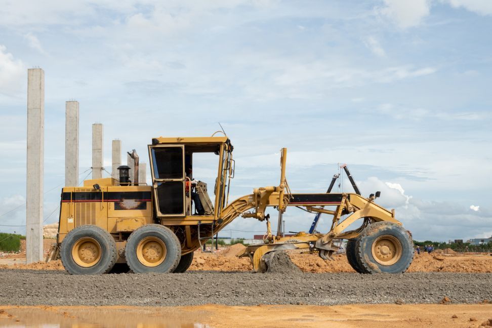 Pipeline construction and maintenance services