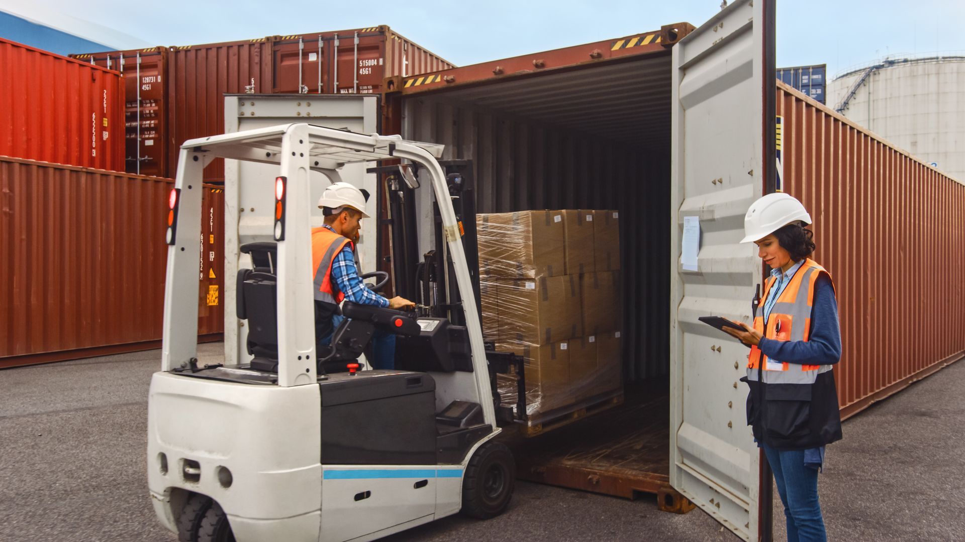 moving packages inside the container