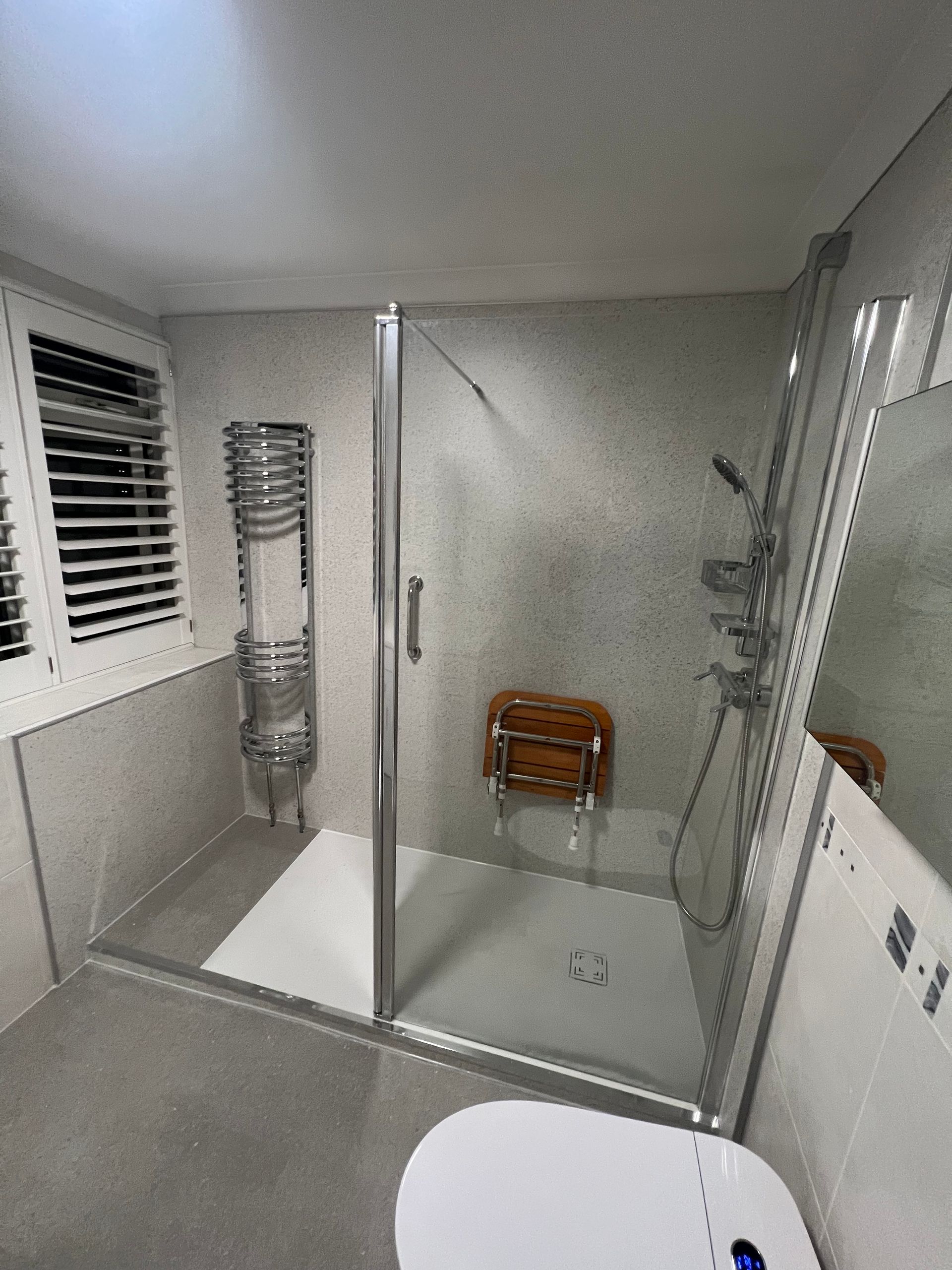 J Radford Home Improvements Bathroom Installation