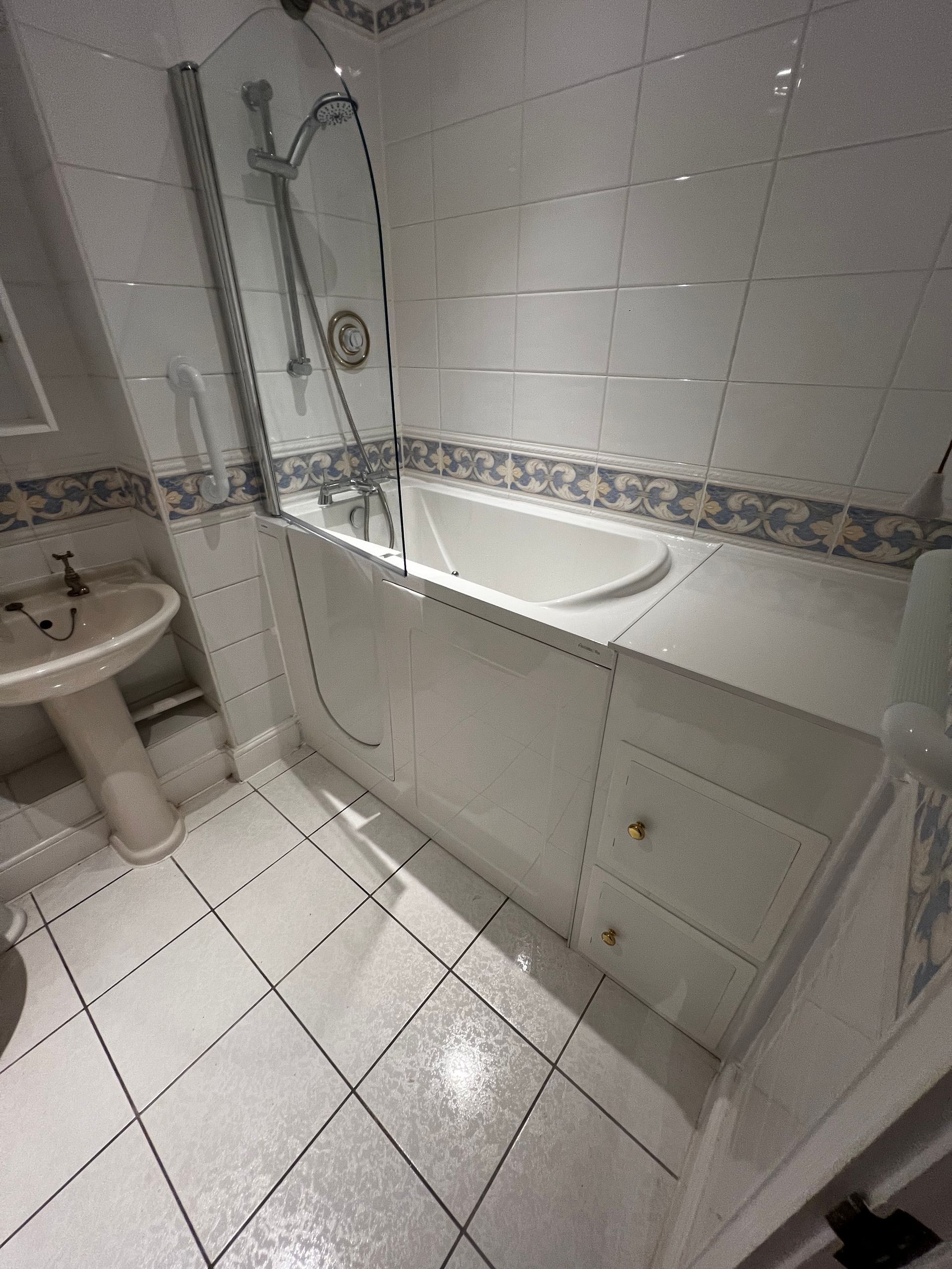 J Radford Home Improvements Bathroom Installation