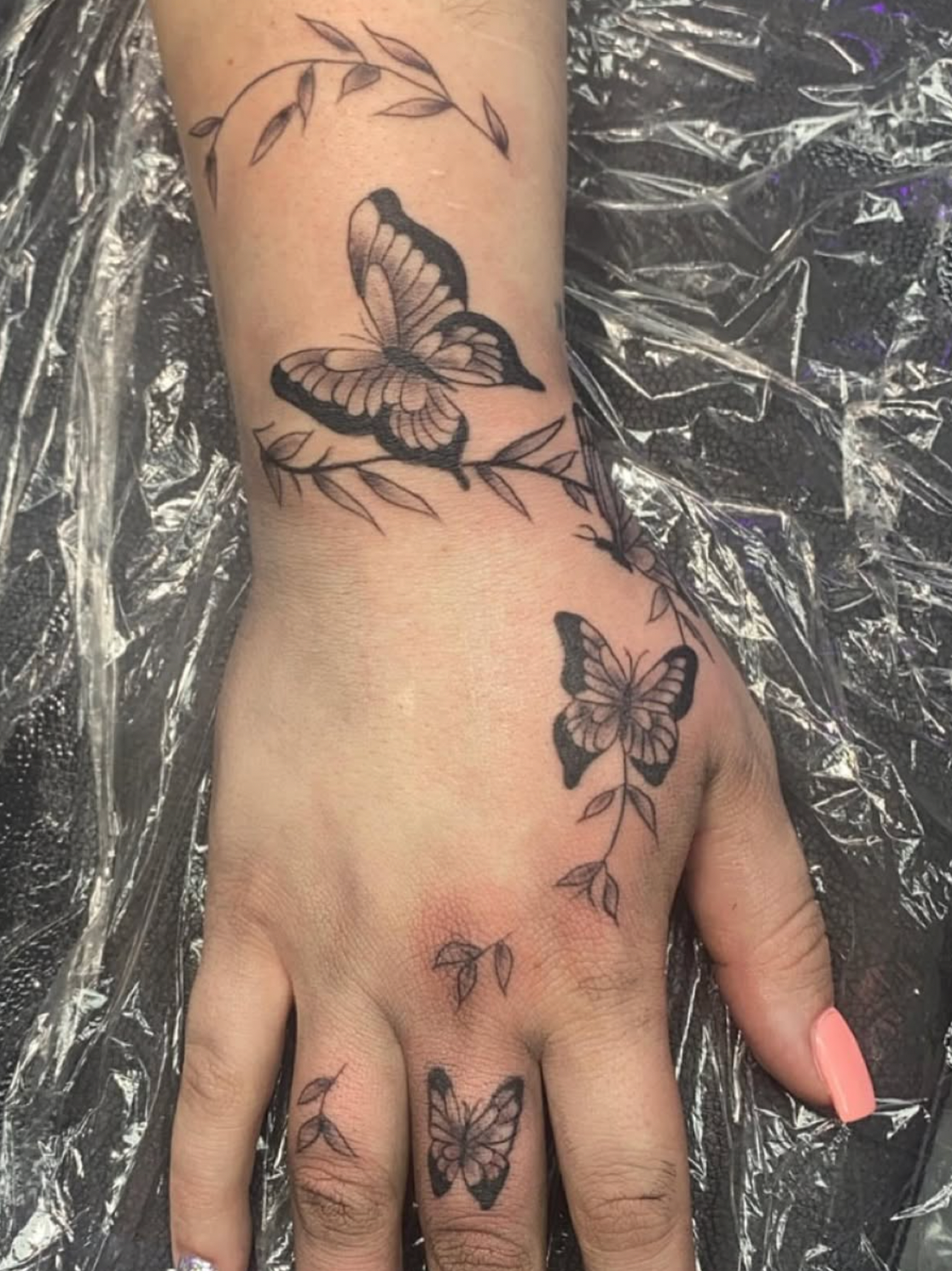 Butterly and leaves tattoo | Hand tattoo | Feminine Tattoo | tattoos by rachel | body art by rachel | portland, OR 