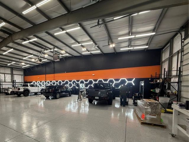 Tint Guy’s Fairfield, Ohio shop, providing professional window tinting services near Hamilton and Forest Park.