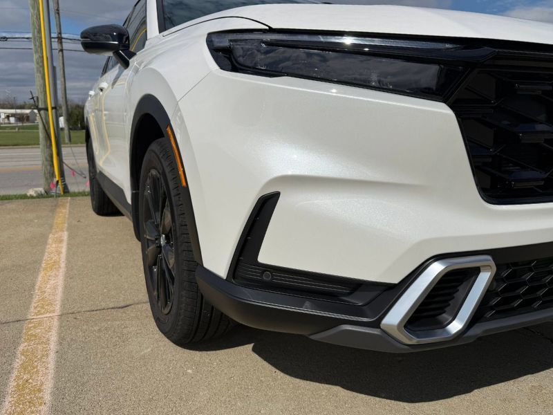 LLumar Platinum paint protection film installed on Honda CR-V headlights and full bumper