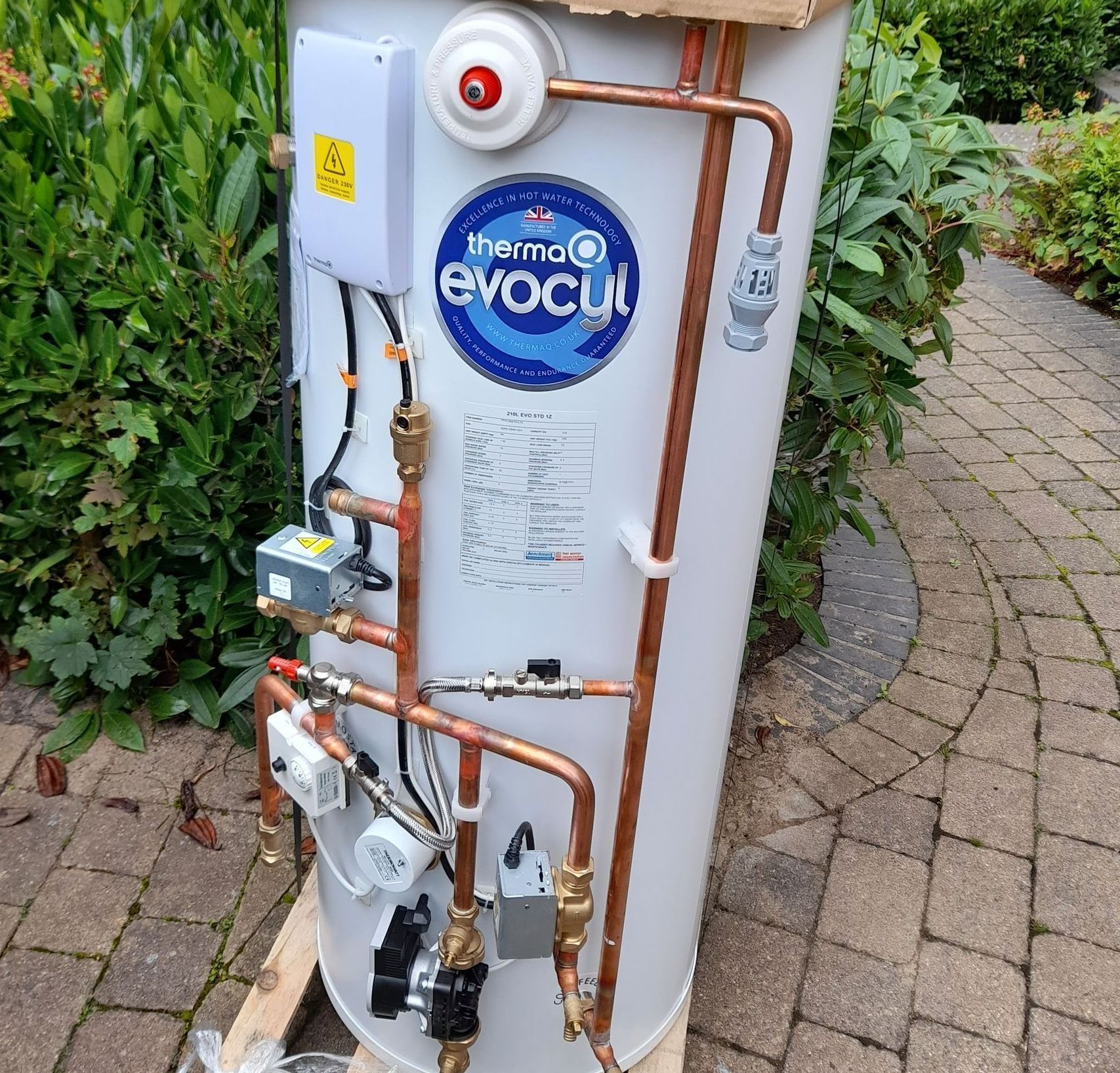 Hot water cylinder Boilers