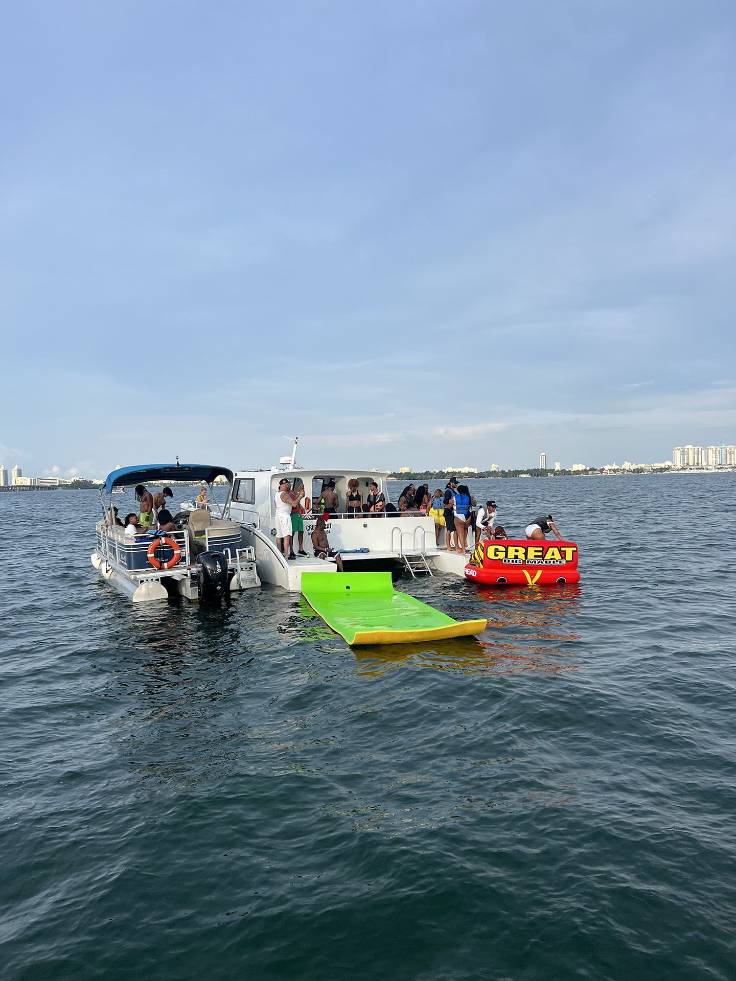 Biscayne Bay social cruise with drinks and music