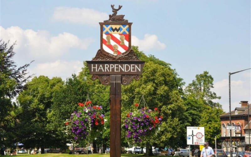 Shouting about The Harpenden Guide