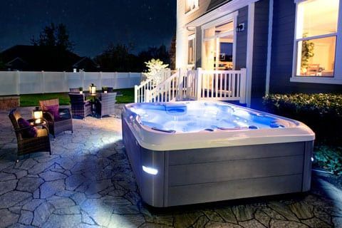 Model X7 Hot Tub | Blue Hawaiian Pool & Spas | W. TN