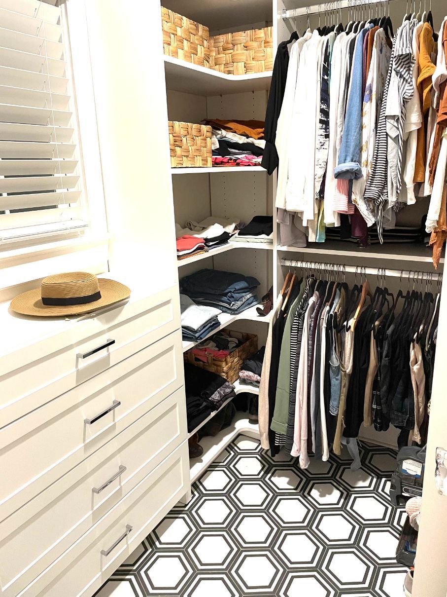 Custom Closet System