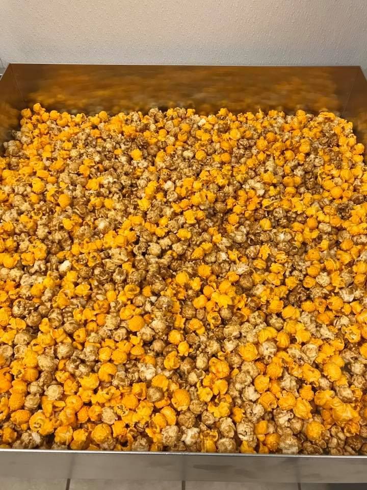 Flavored Pop Corn — Champlin, MN — Cullens Ice Cream