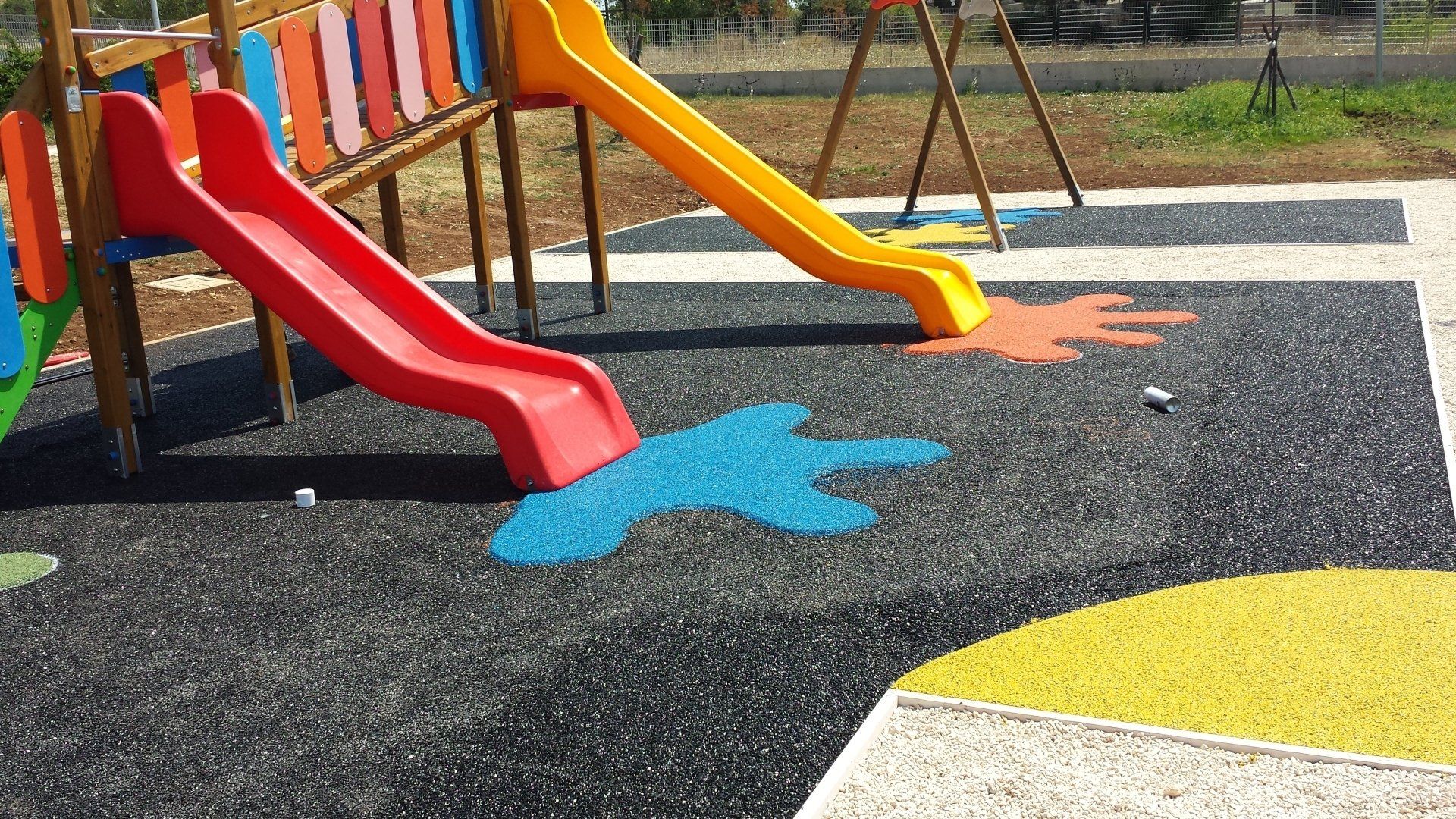 pavimento area giochi