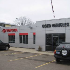 Toyota dealership with 
