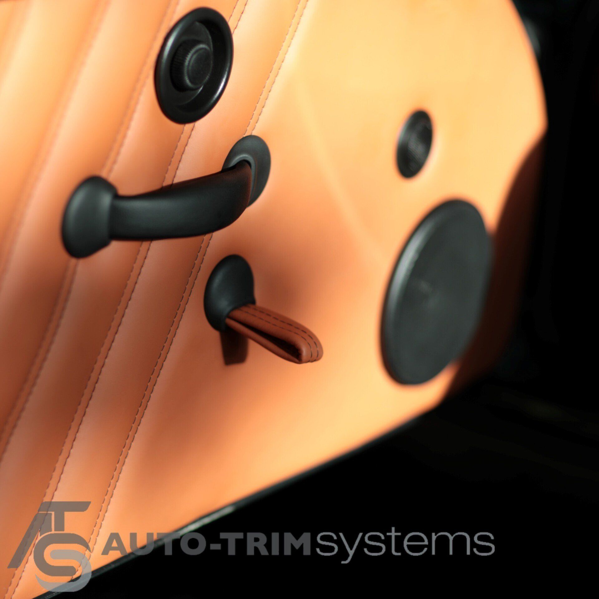 Porsche 964 custom tan leather door cards