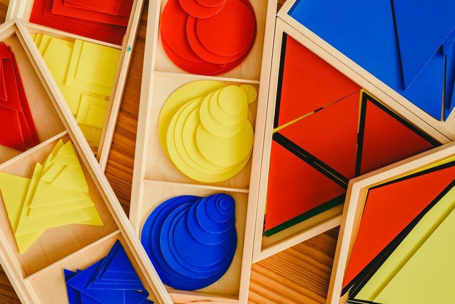 formes colorées
