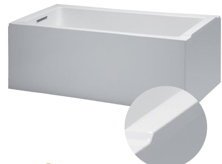 Tablier de baignoire avec une forme minimliste pure, simple et plate. Taill sur-mesue en une seule pièce, face ou  en L.