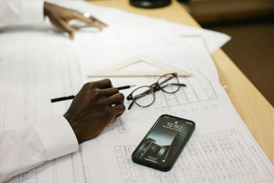 Architectes & décorateurs
Intégrez des créations sur mesure dans vos projets d’exception.
