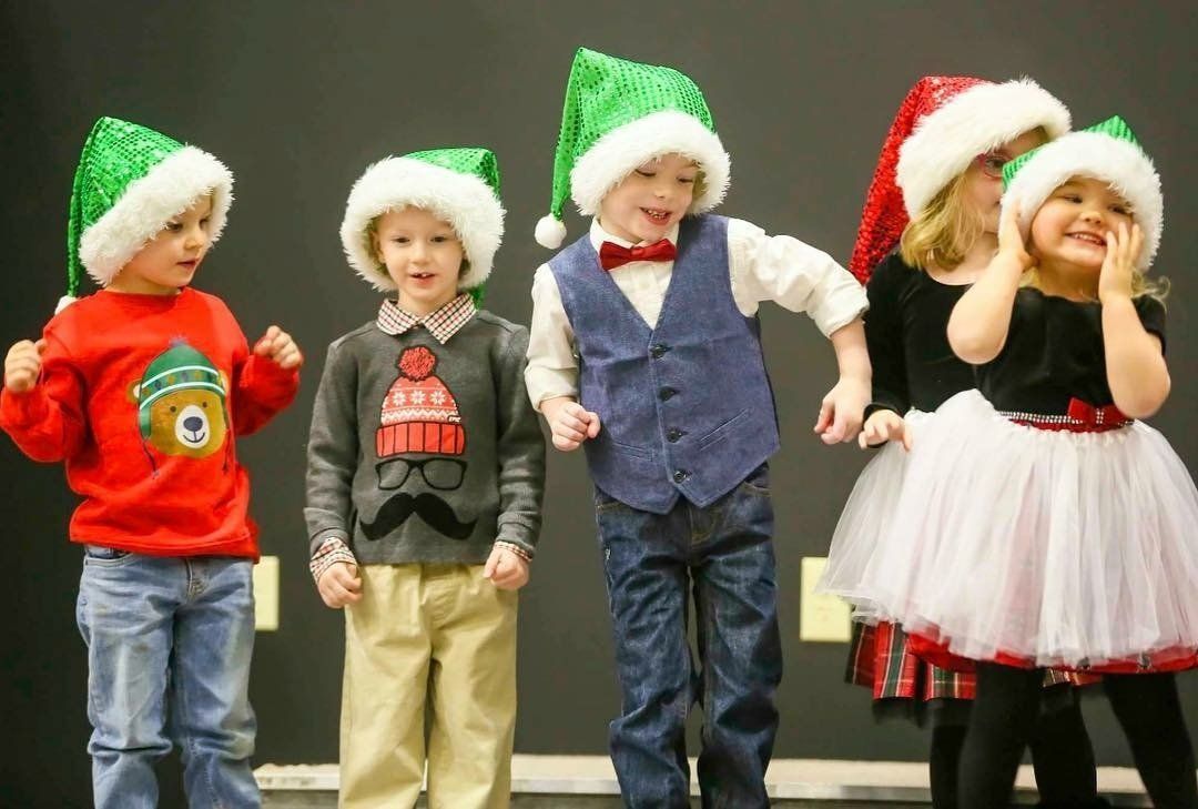 Children At The Stage — Fairfield, OH — Wilde Kingdom Early Learning Center
