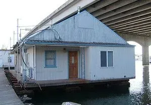 BRITT FLOATING HOME