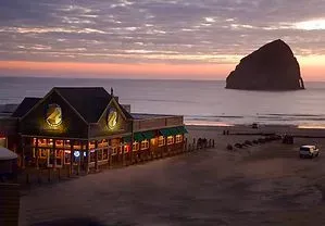 PELICAN PUB