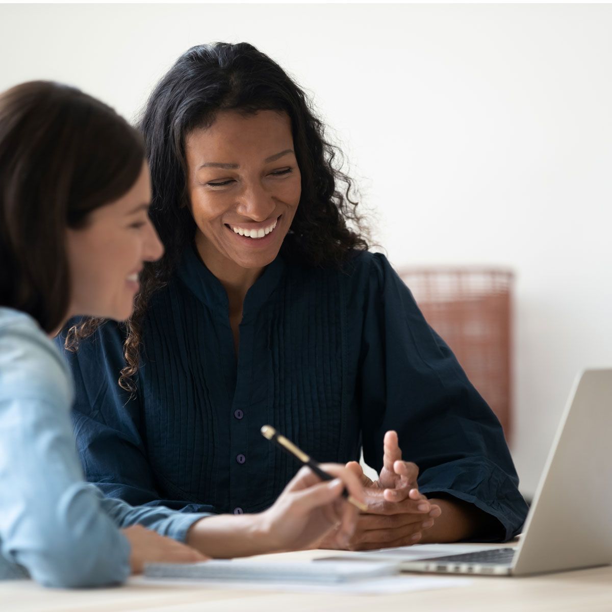 Payroll professional in Draper, Utah, helping process payroll for a business.