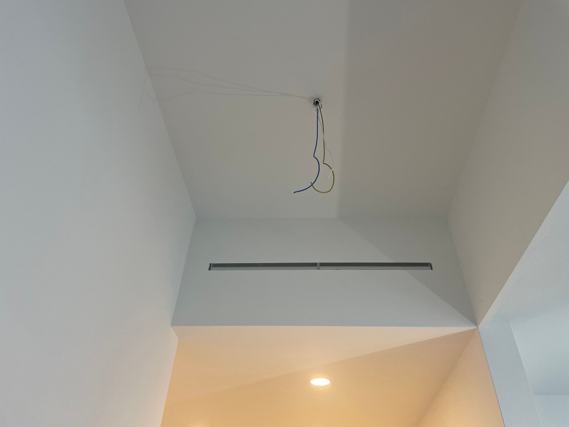 Nicchia a soffitto che alloggia il condizionatore